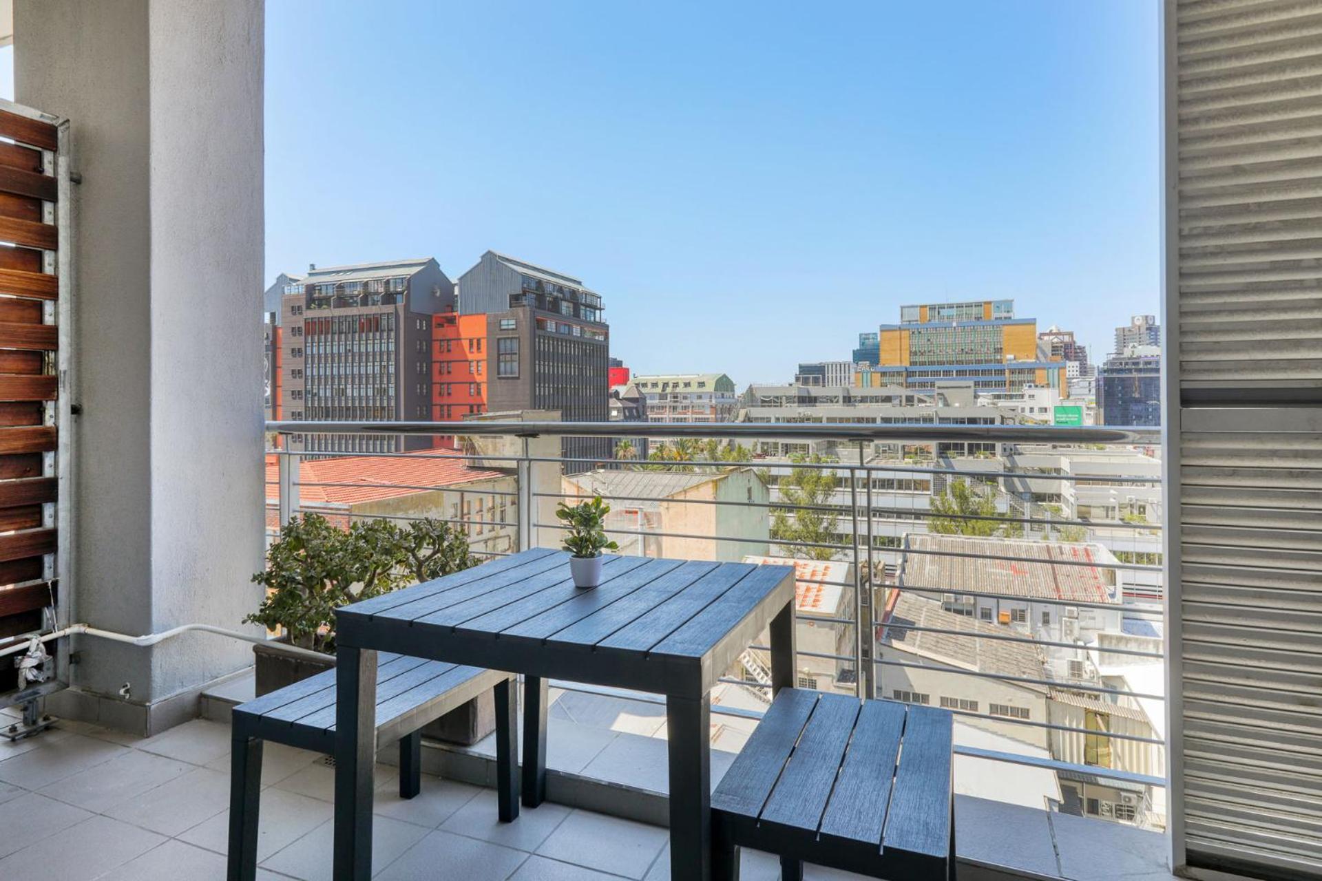 Backup-powered Balcony